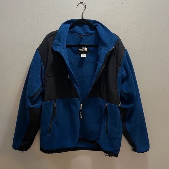 Blue North Face Denali Jacket - Picture 5 of 6